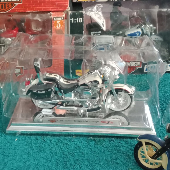 🧘♀️ Vintage Harley-Davidson diecast collectibles - Picture 7 of 8